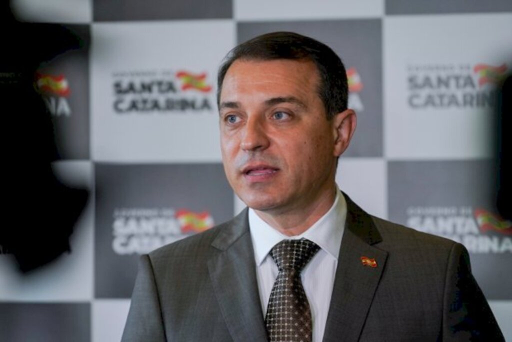 Polícia Federal exclui Moisés do processo sobre respiradores