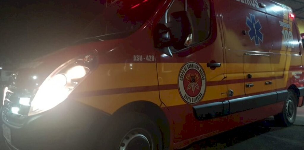 Homem cai de altura de 4 metros na Barra Mansa, em Canoinhas
