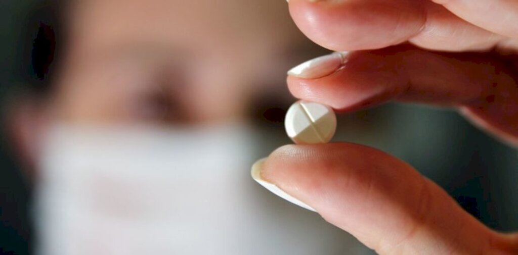 Estudo aponta ineficácia de tratamento com hidroxicloroquina