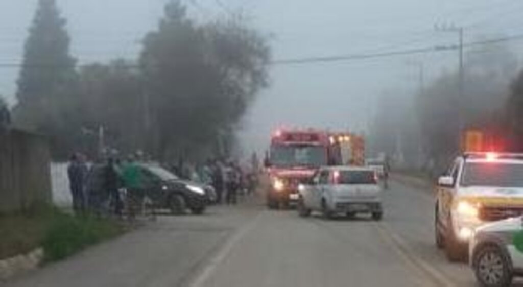 Motociclista e carona ficam feridas em acidente na SC 477, em Papanduva