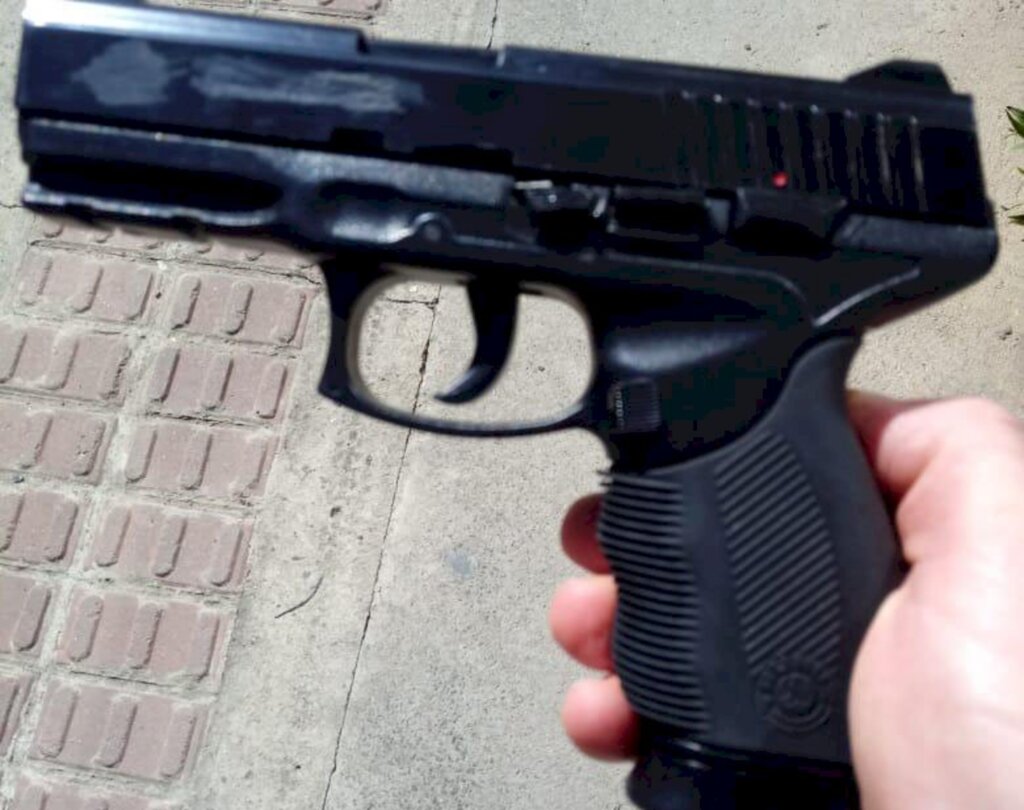  - Arma de brinquedo usada pelo acusado/Divulgação