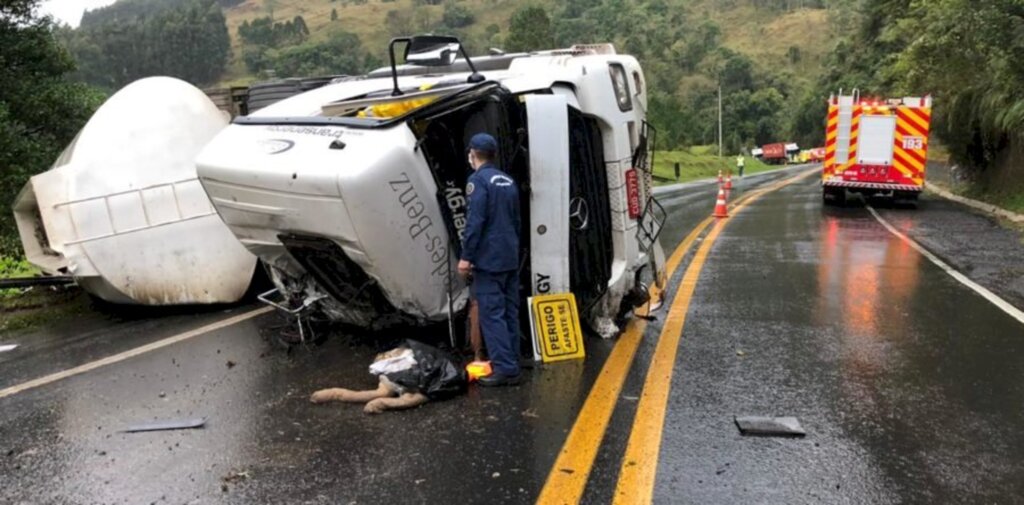 Casan monitora qualidade da água que abastece Canoinhas e Major Vieira