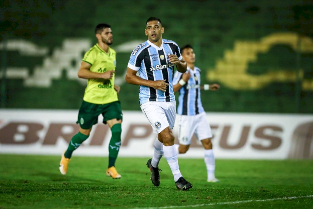 Ypiranga e Grêmio decidem o Gauchão