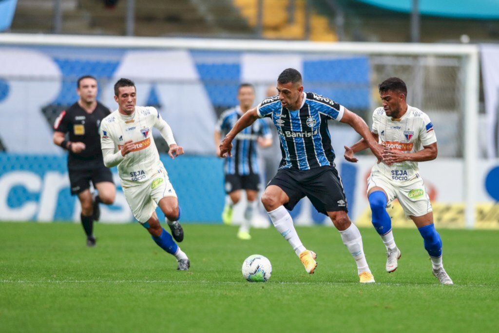 Inter perde para o Goiás e Grêmio empata com o Fortaleza