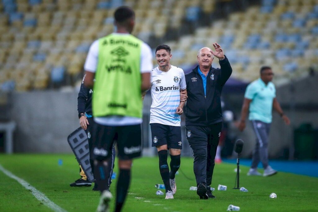 Tricolor dá primeiro passo no Brasileirão ao deixar a lanterna