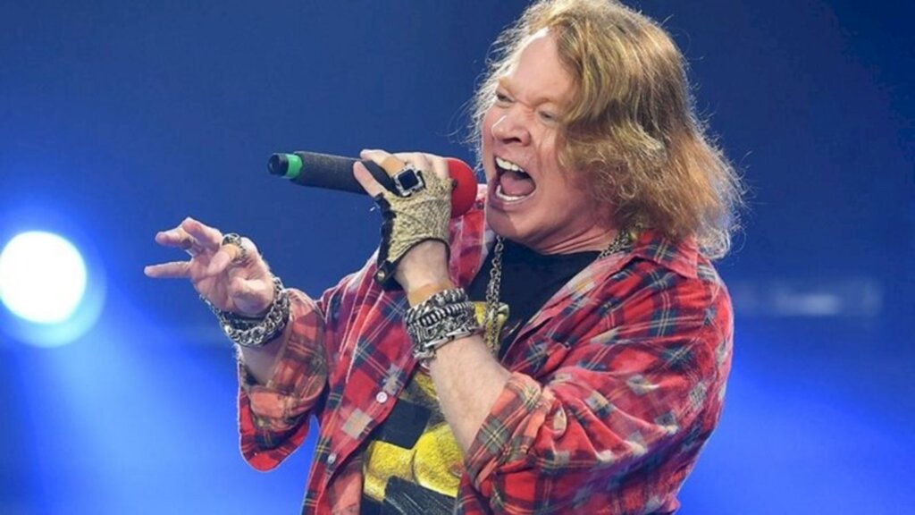 Como Axl Rose deu a volta por cima e se tornou relevante para a música novamente