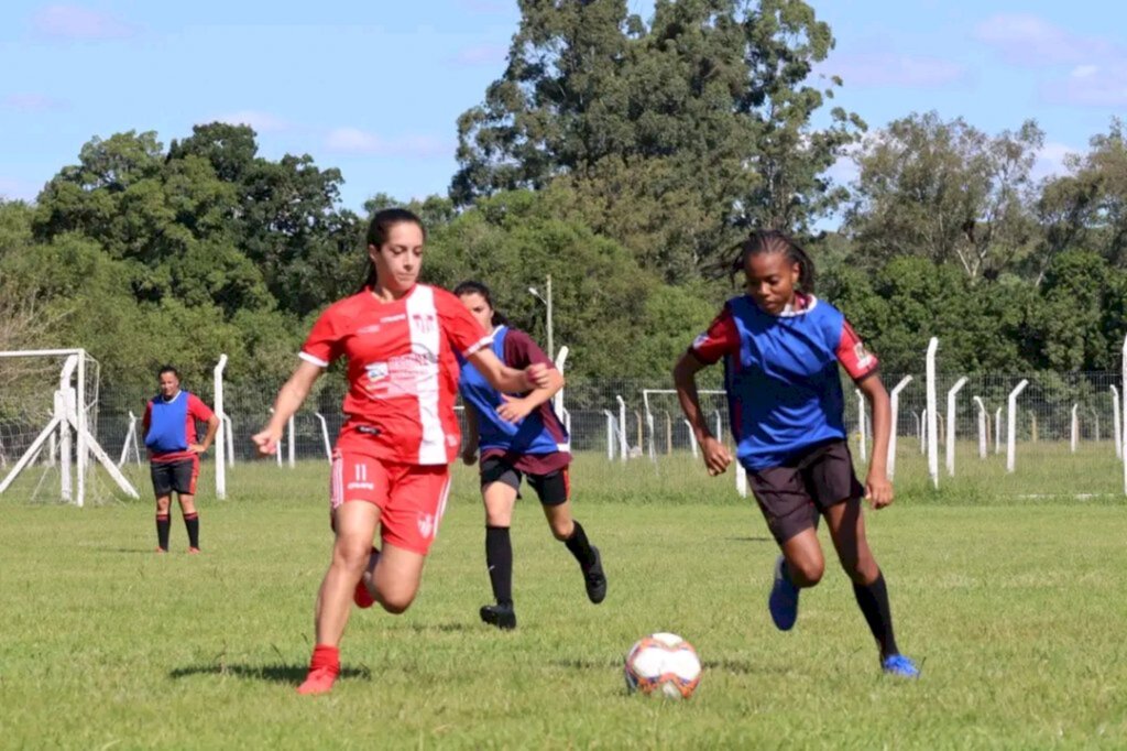 Guarany seleciona meninas para equipe feminina