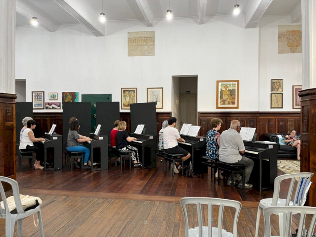 Pianistas de Bagé estão em turnê por três cidades