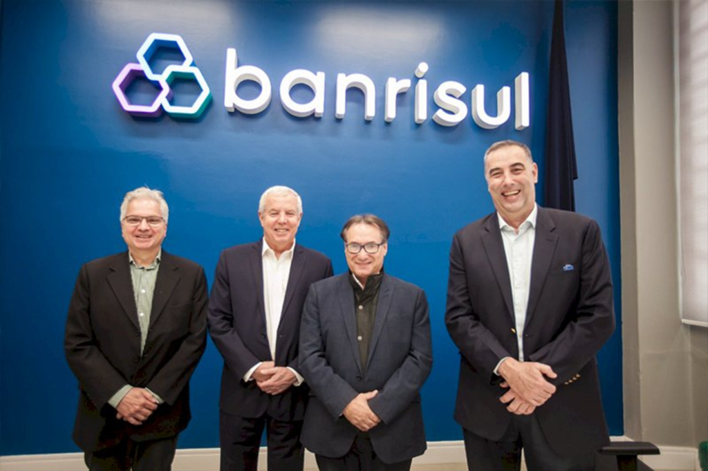 Banrisul apresenta nova marca e conceito