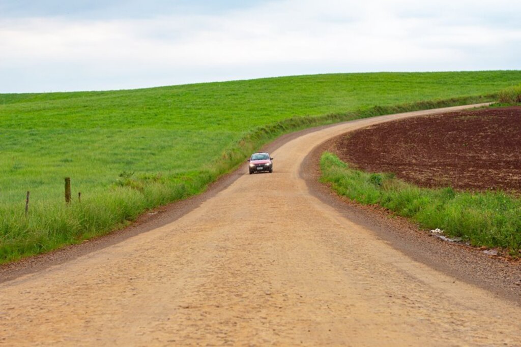 Administração lança editais para pavimentação da Rodovia da Fronteira e Avenida Uruguai