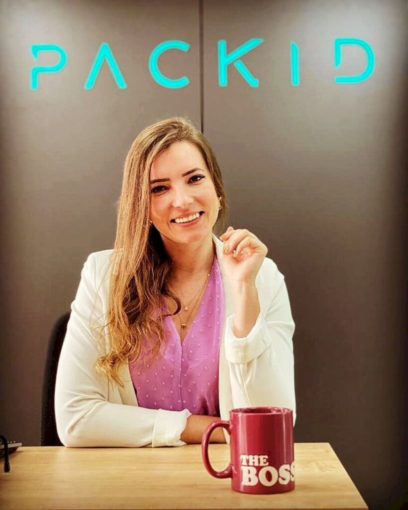  - Caroline Dellacorte, da Packid