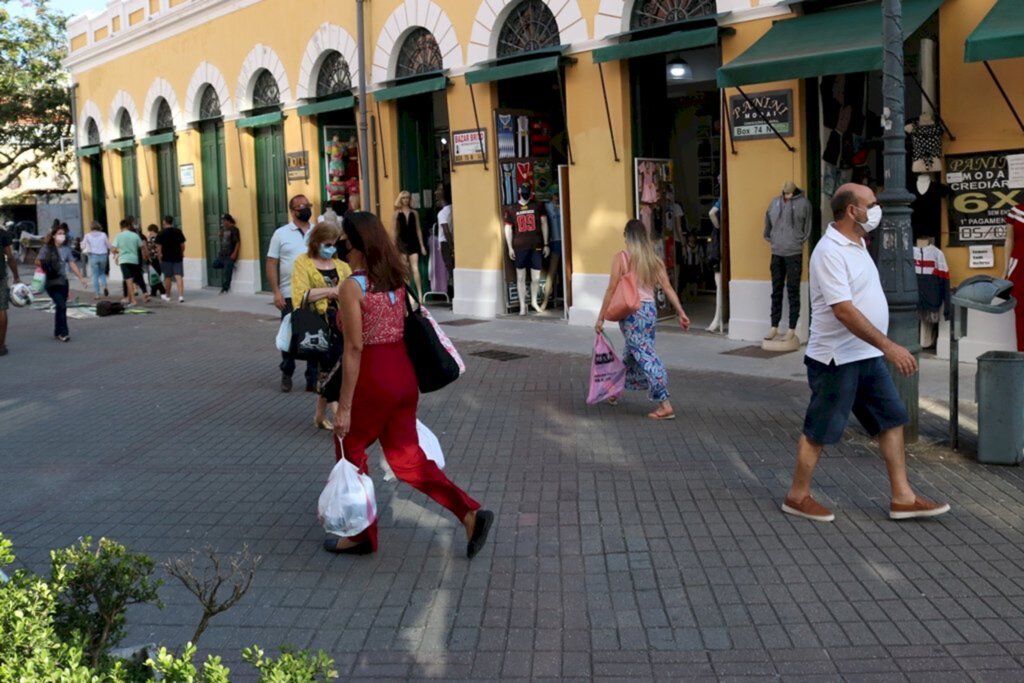 Lojistas de SC promovem feirão para renegociação de dívidas