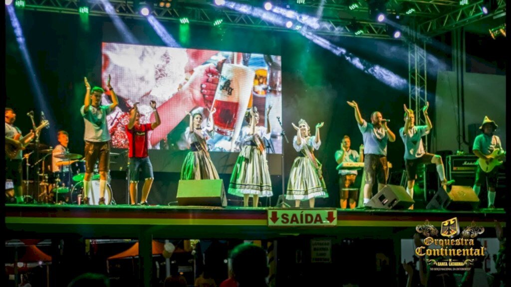 Live alusiva à Oktoberfest Itapiranga acorre no sábado, 31