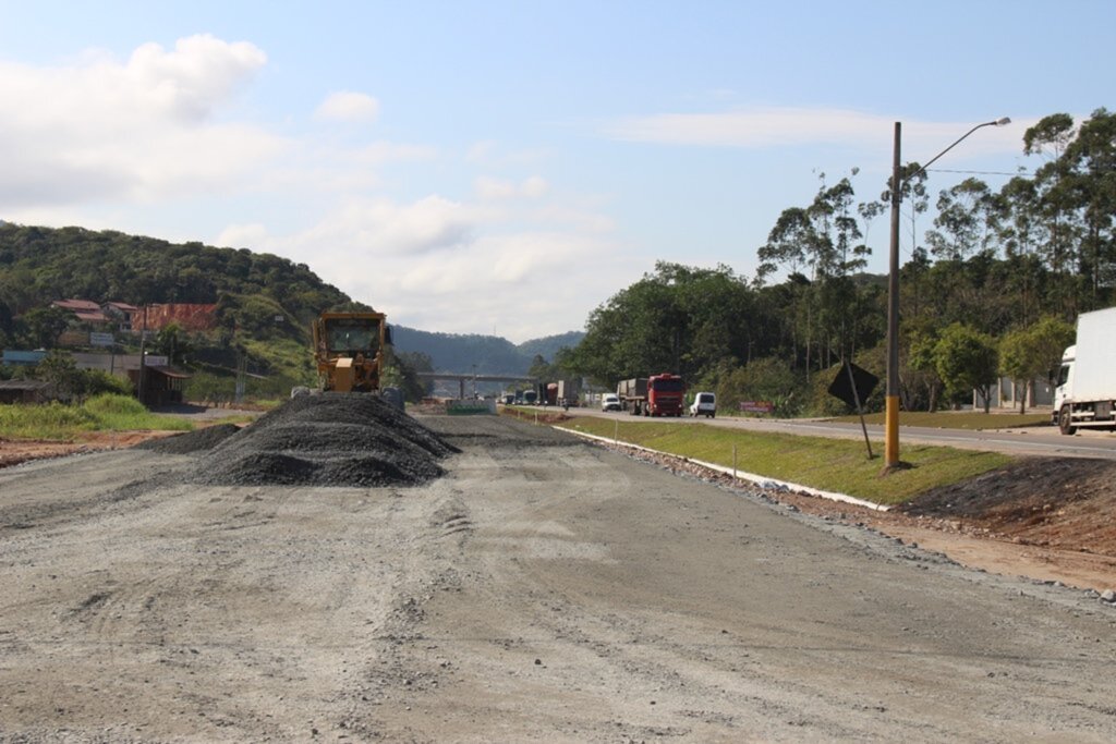 Jornal Metas - BR-470, no Vale do Itajaí, receberia R$ 200 milhões