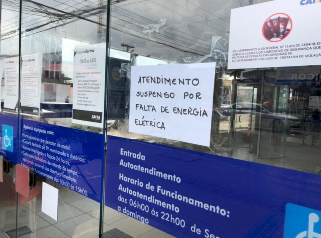 Ministro diz que pretende restabelecer toda energia no Amapá em até 10 dias