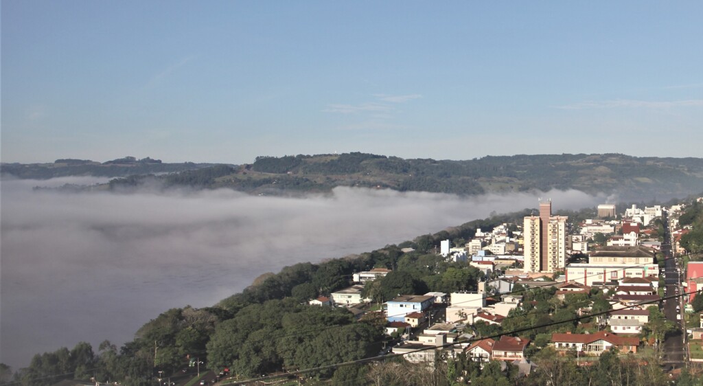 Temperaturas caem quase 20 graus em menos de um dia