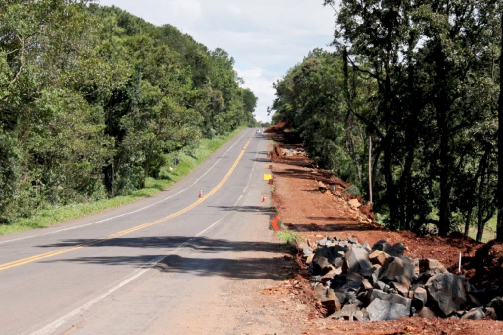 Tráfego da BR-282 será interrompido devido detonação de rochas nos dias 27 e 28 de janeiro