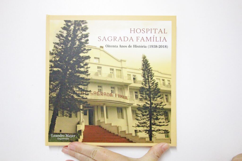 Hospital Sagrada Família: livro dos 80 anos do hospital está à venda