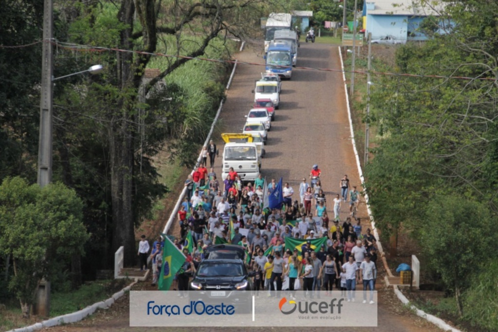 Tunápolis promove manifesto em apoio à greve dos caminhoneiros