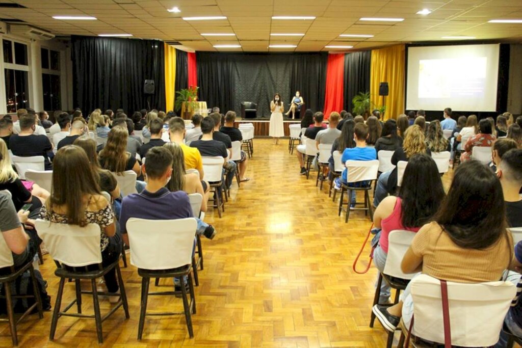 XV Seminário Jurídico marca retorno dos eventos presenciais no Curso de Direito