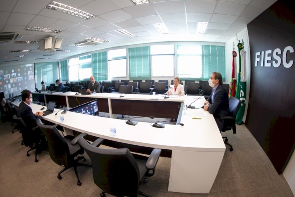 Fiesc lança plataforma para incentivar participação de empresas no mercado internacional