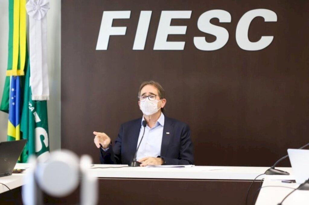 DIVULGAÇÃO - Presidente da Fiesc, Mario Cezar de Aguiar, mediará o debate