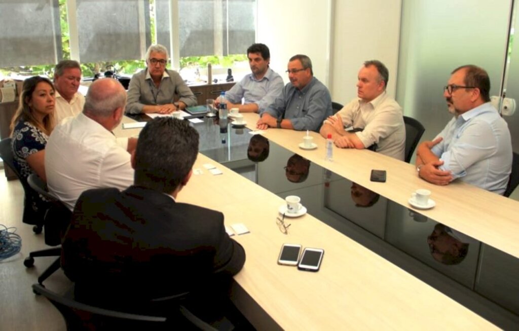 Avança parceria entre órgãos para fiscalização de obras públicas