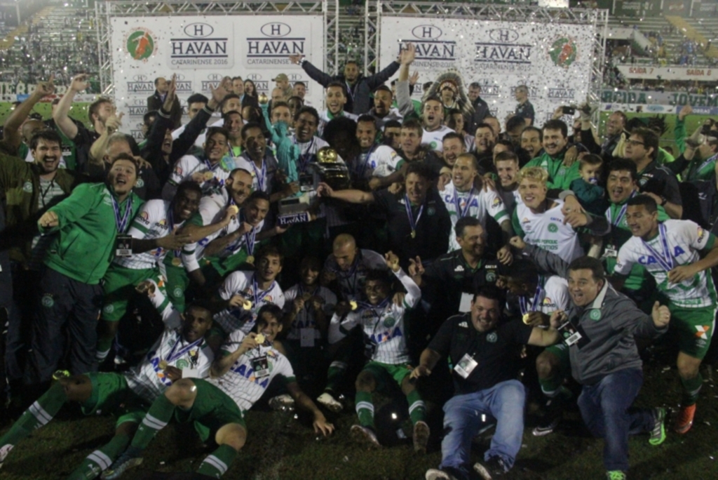 Chapecoense é campeã Catarinense 2016