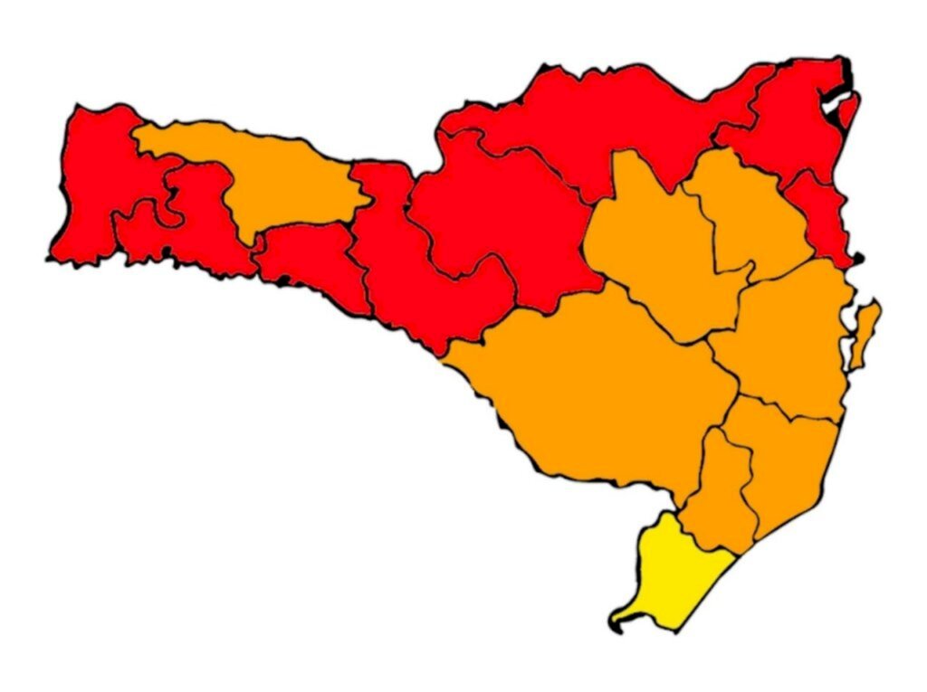 SC tem oito regiões em risco gravíssimo e sete em risco grave
