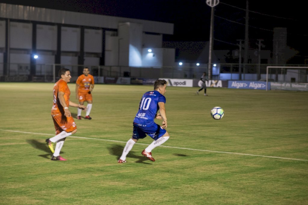 Futebol entre amigos é liberado pelo Governo de Santa Catarina