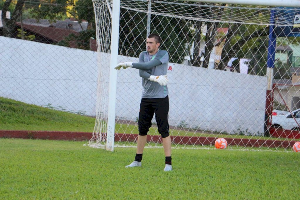 Treinos de futebol são liberados em Santa Catarina