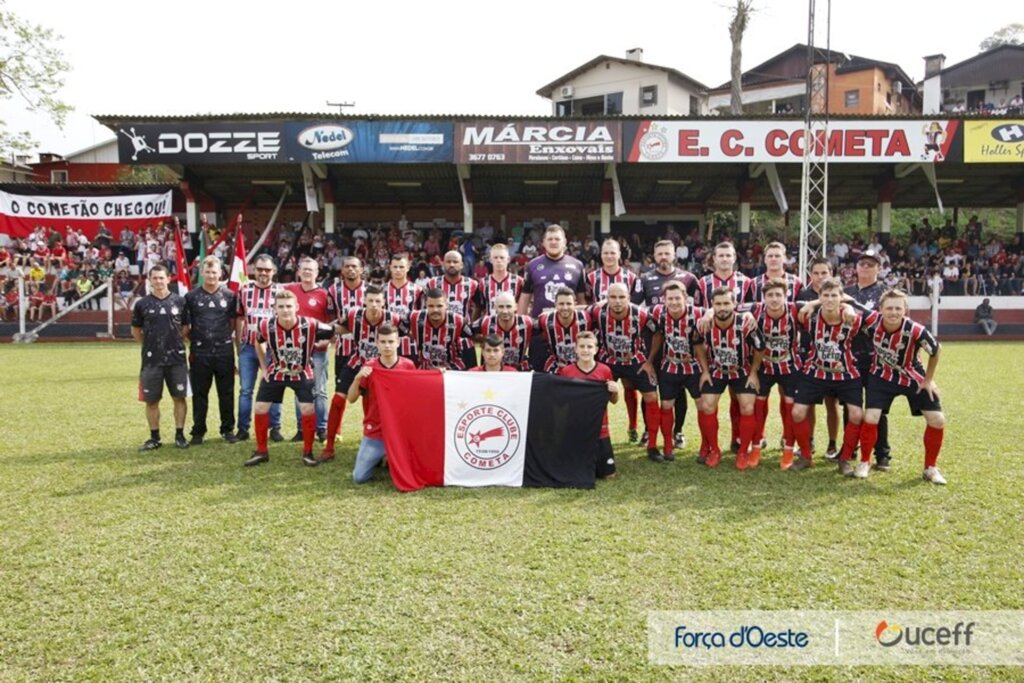 Cometa joga em Florianópolis no domingo