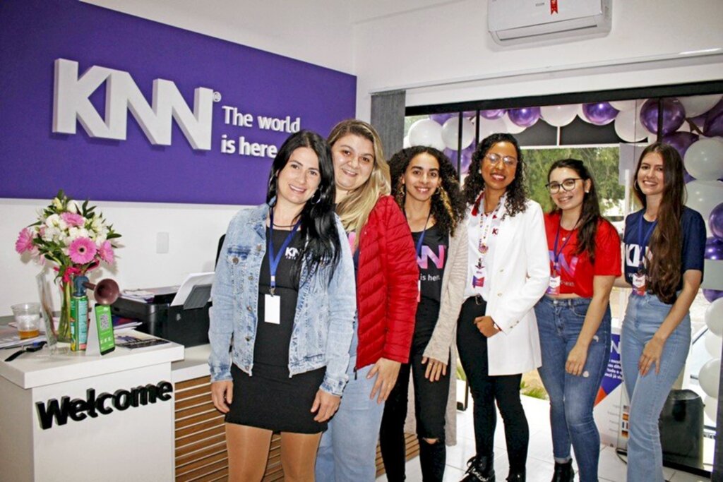 KNN Idiomas inaugura franquia em Tunápolis