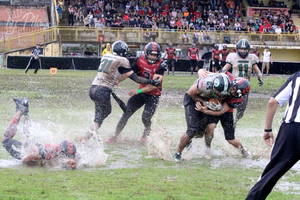 Rex enfrenta Crocodiles na final da Conferência Sul da BFA