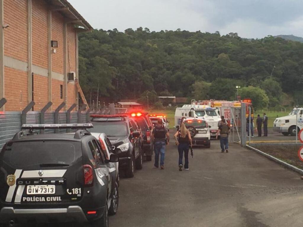 NATHAN NEUMANN, JORNAL DE SANTA CATARINA - 