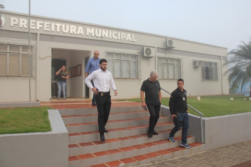 Prefeito de Nova Erechim é preso por crimes contra a administração pública