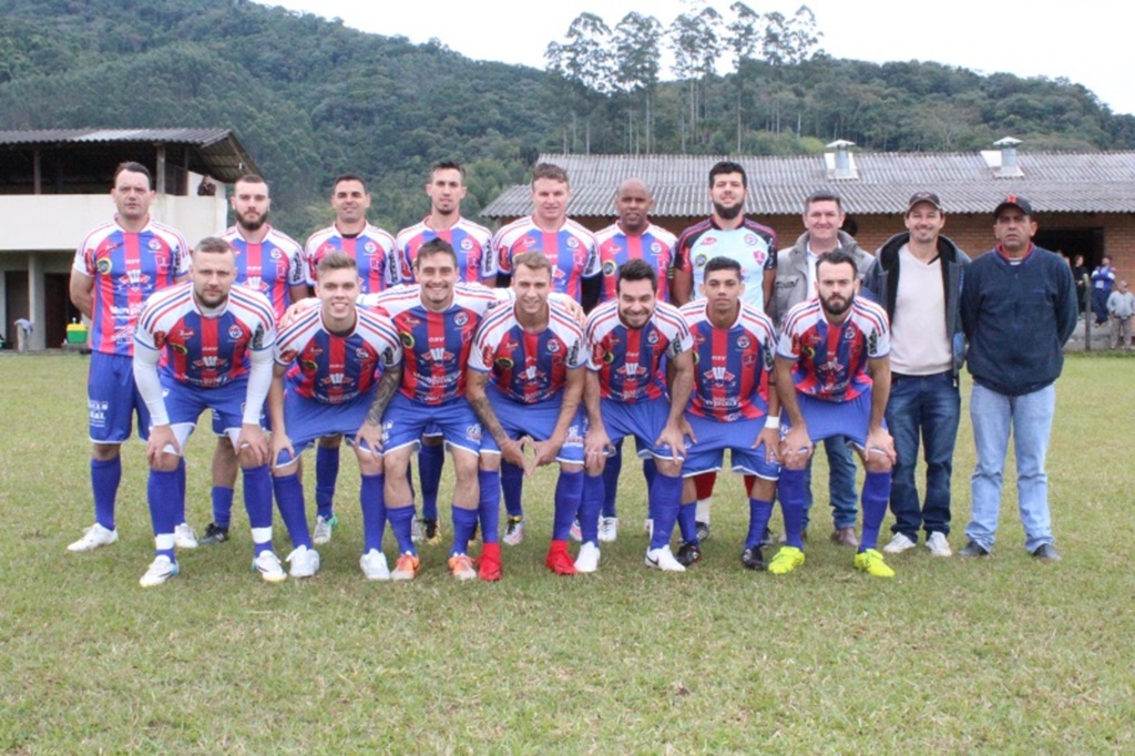 Botafogo e XV de Outubro decidem o Campeonato Indaialense de Futebol