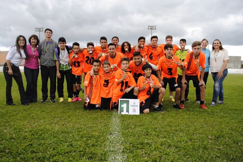 Moleque Bom de Bola aponta os campeões em Indaial