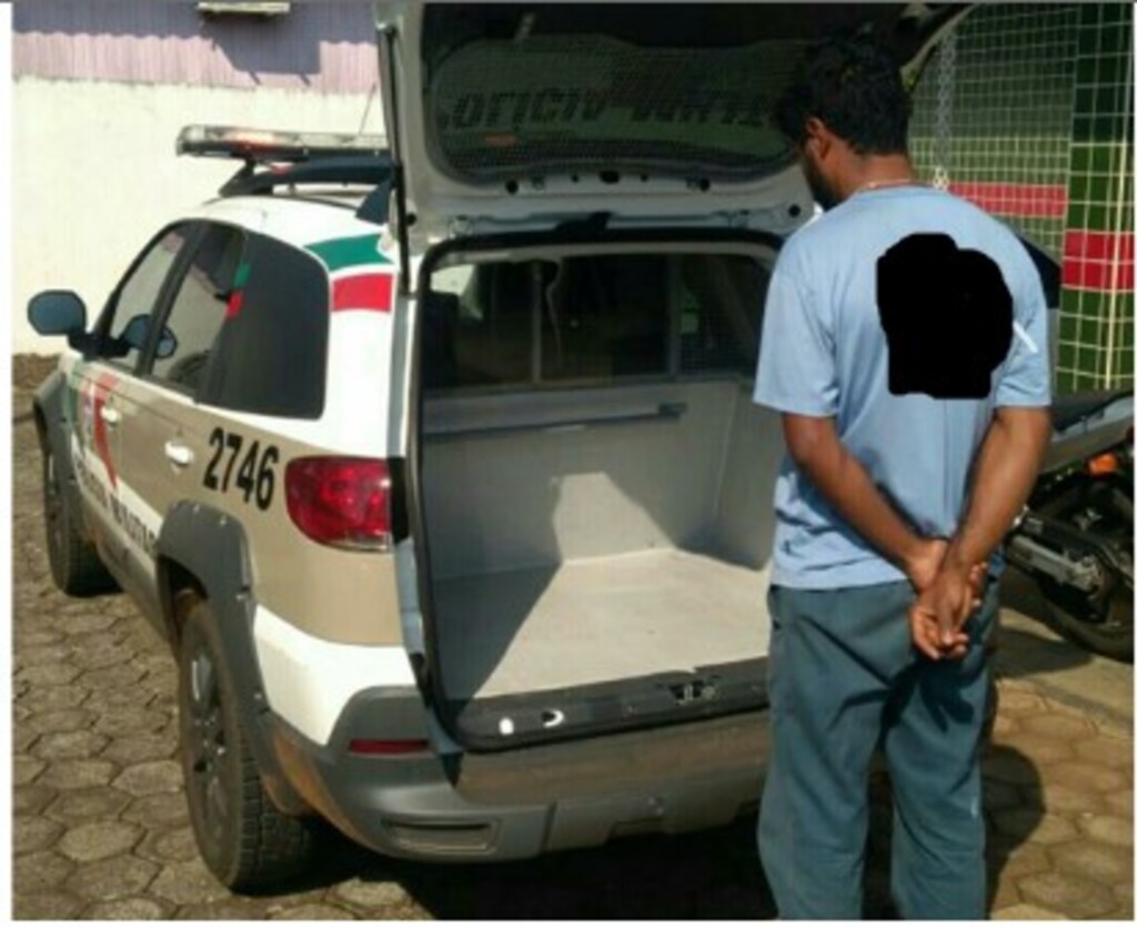 PM cumpre dois mandados de prisão