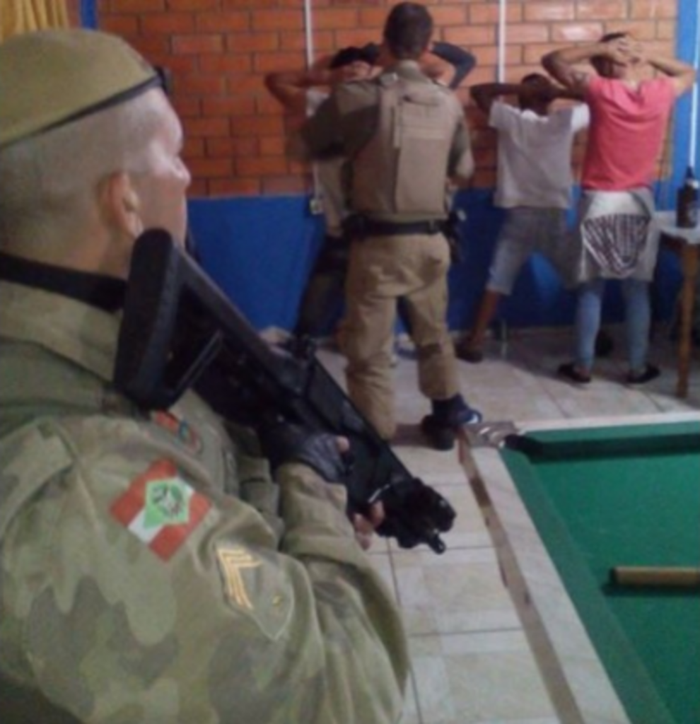 Polícia Militar desencadeia Operação Presença