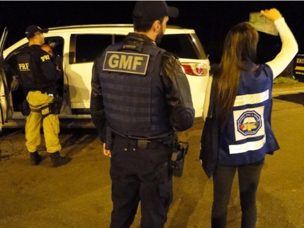 PRF/Divulgação - Veículos foram abordados na Operação Integrada Rodovida
