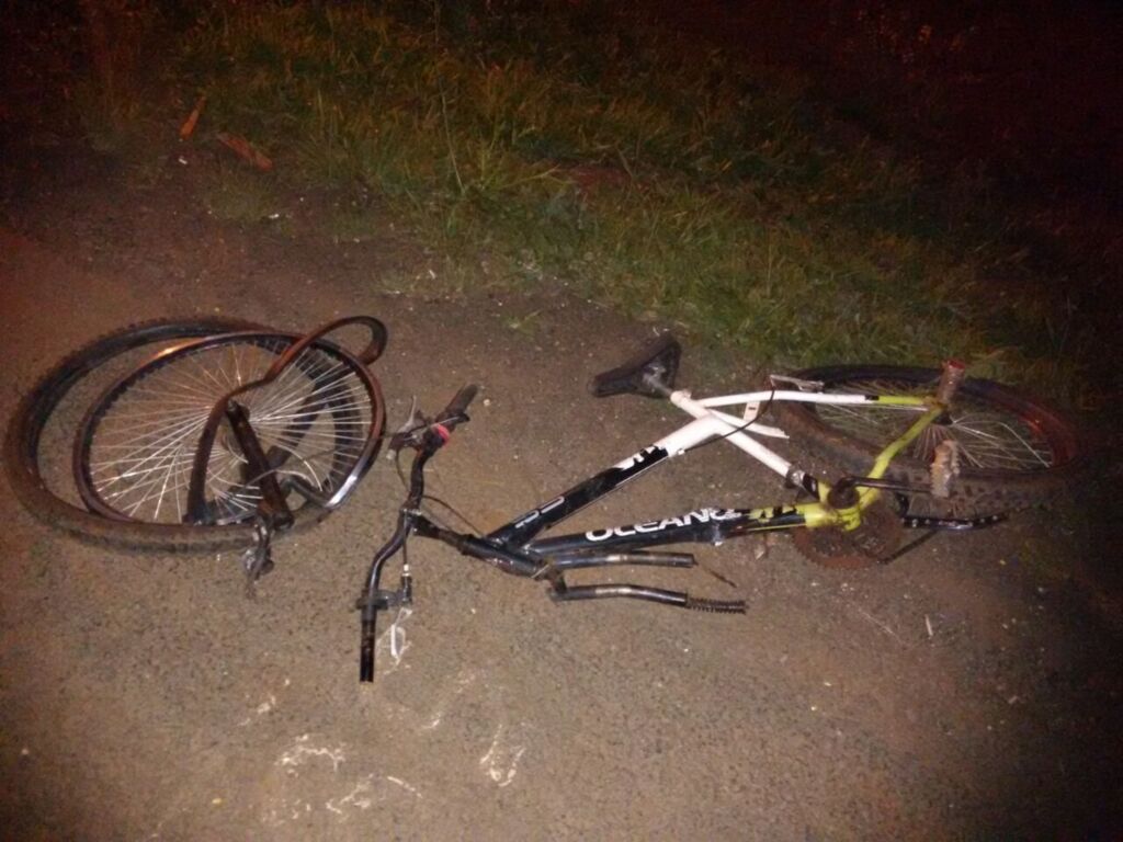 Divulgação/PRF - Vítima estava nesta bicicleta, que ficou totalmente destruída