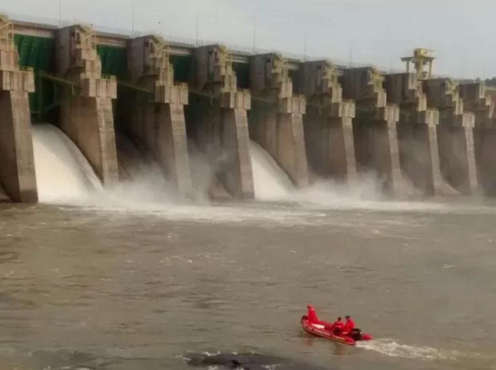 Oito dias após barco virar, 2ª vítima é achada em barragem no Rio Uruguai