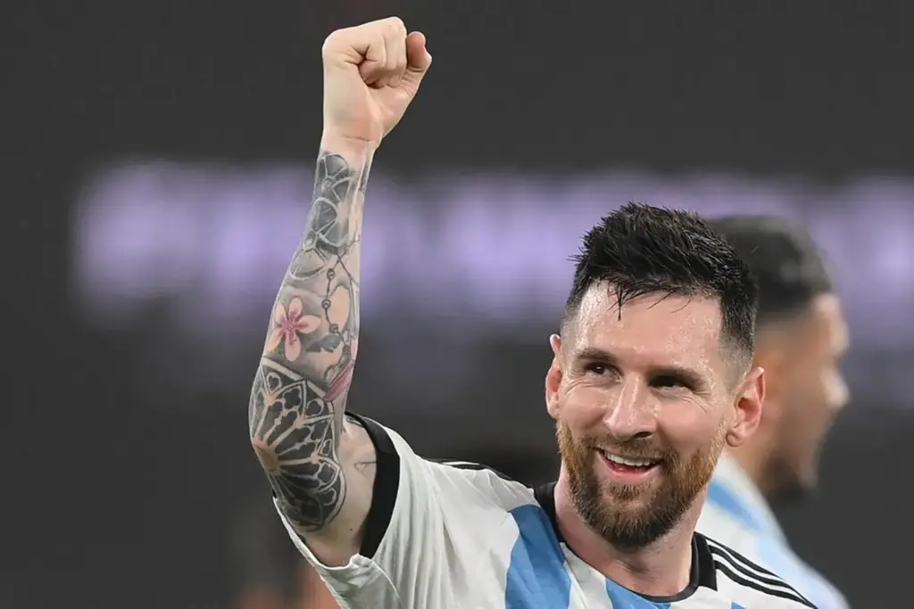 Messi se isola como maior artilheiro da Argentina em Copas