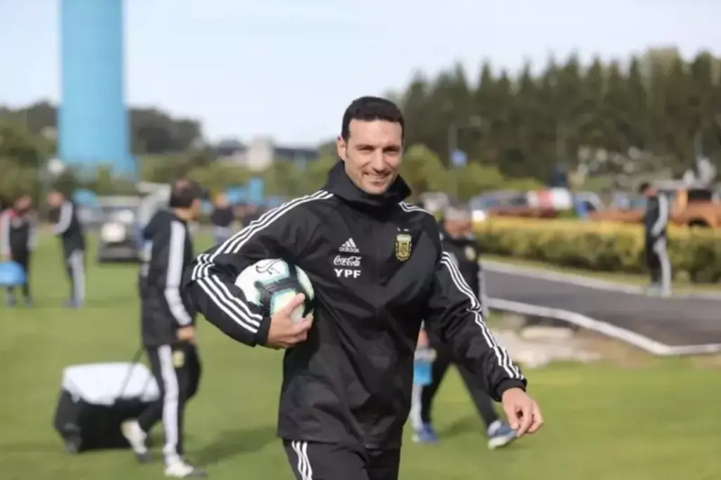 Técnico argentino pede para que brasileiros torçam para a Argentina na final da Copa do Mundo