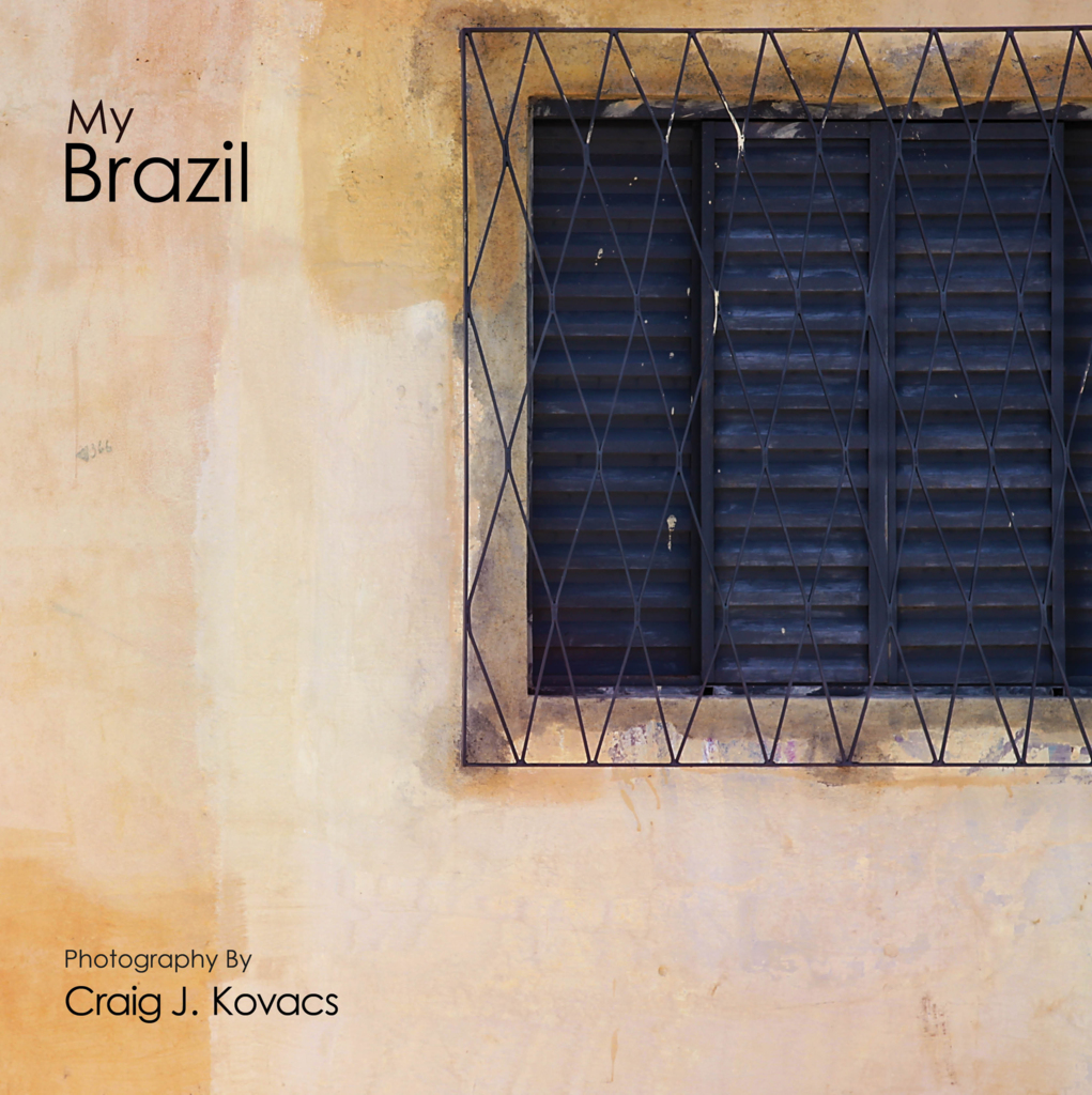 Arte sobre foto de Craig Kovacs - Capa do livro traz uma imagem de Pelotas
