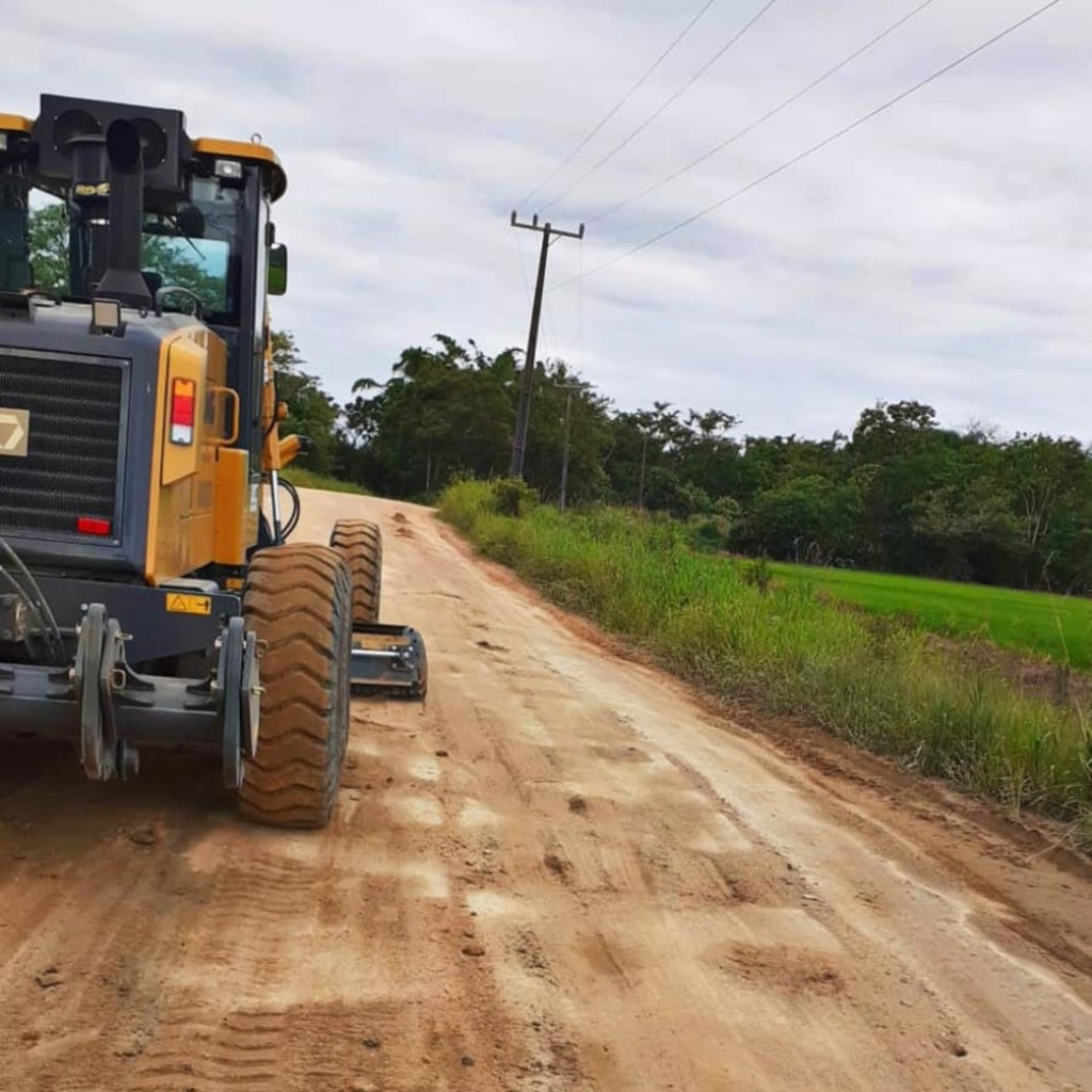 Secretaria de Obras de Imaruí intensifica manutenção das estradas