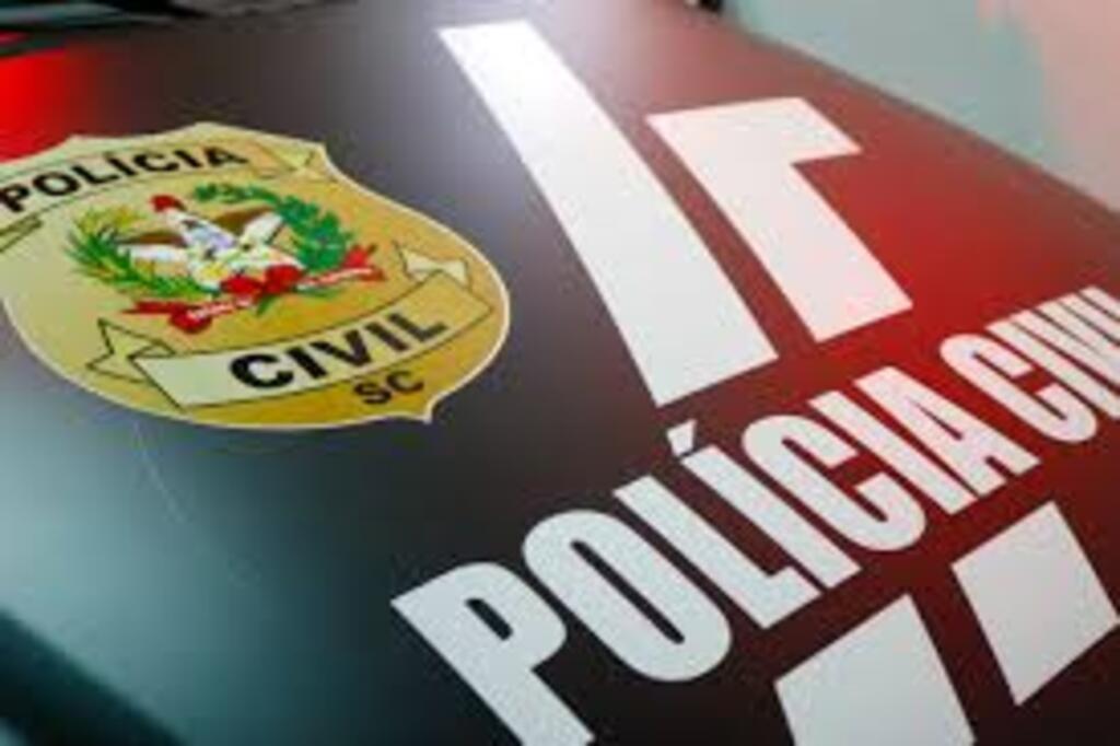 Polícia Civil notifica prostíbulos de Bom Retiro