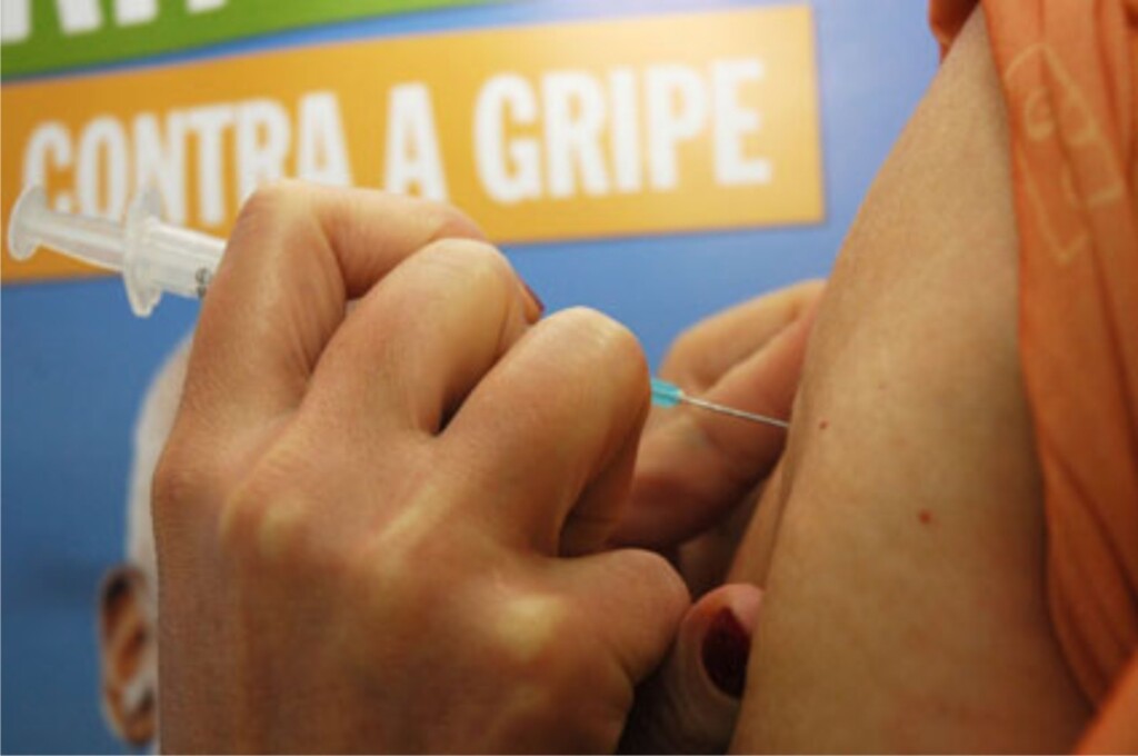 Vacinação contra gripe é antecipada e começa em 25 de abril em SC