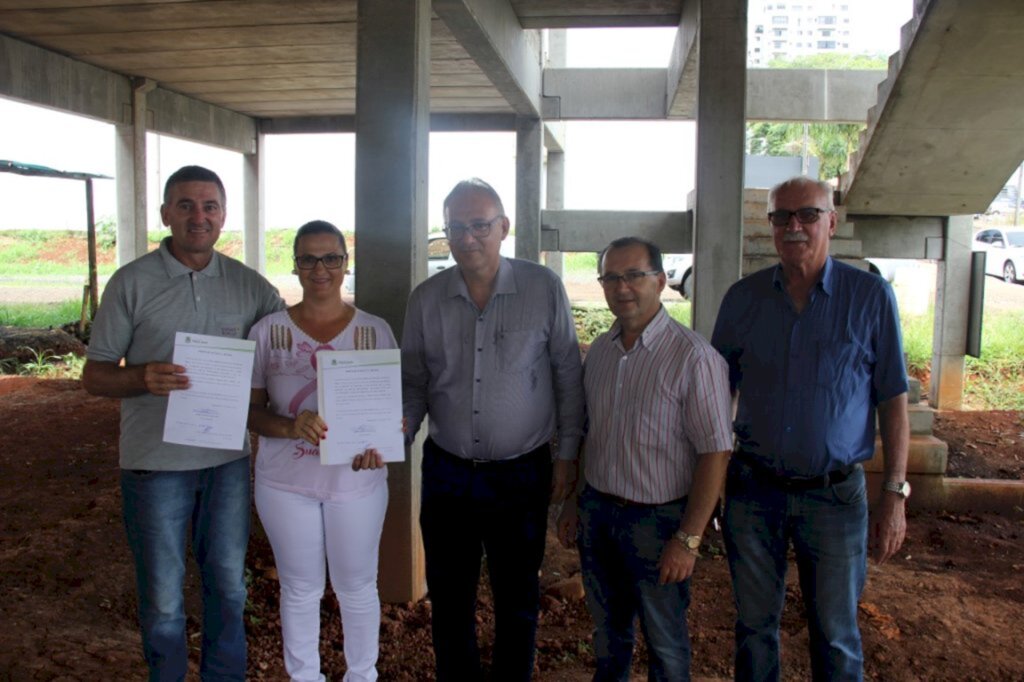 Entregue a ordem de serviço para a segunda etapa da construção da sede da Rede Feminina